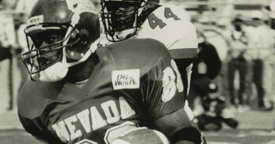 Alex Van Dyke averaged 140 receiving yards per game in his career.