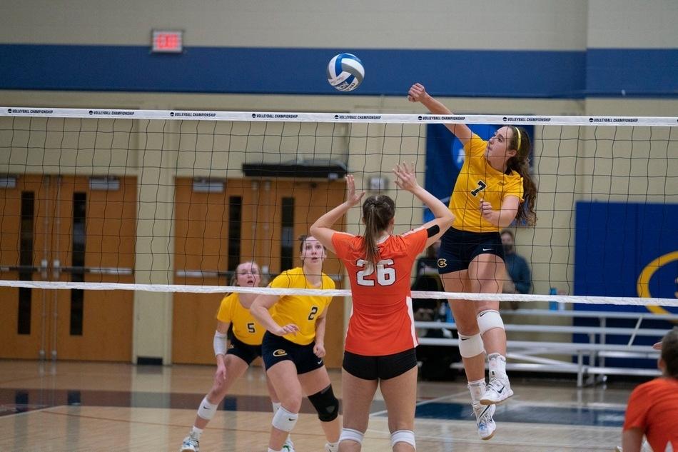 Wisconsin eau claire volleyball women's diii championship final match